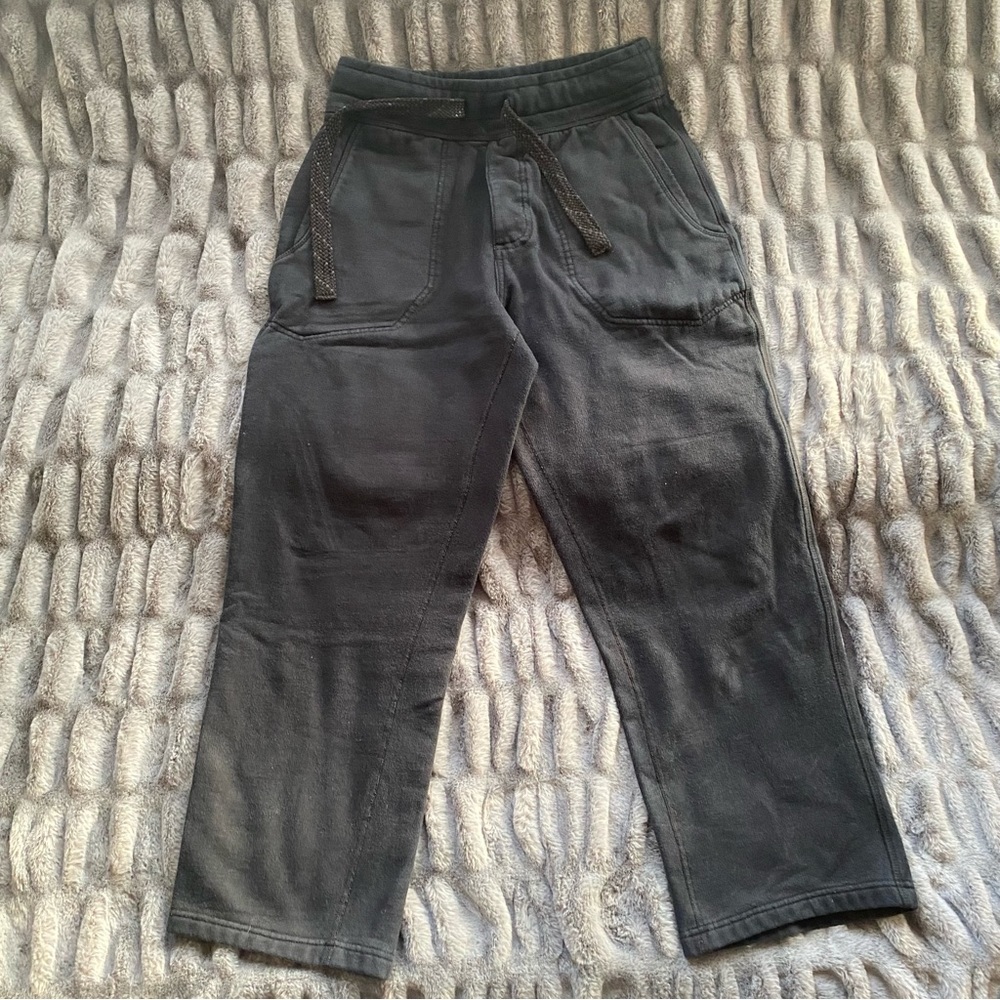 LULULEMON SWEATPANTS